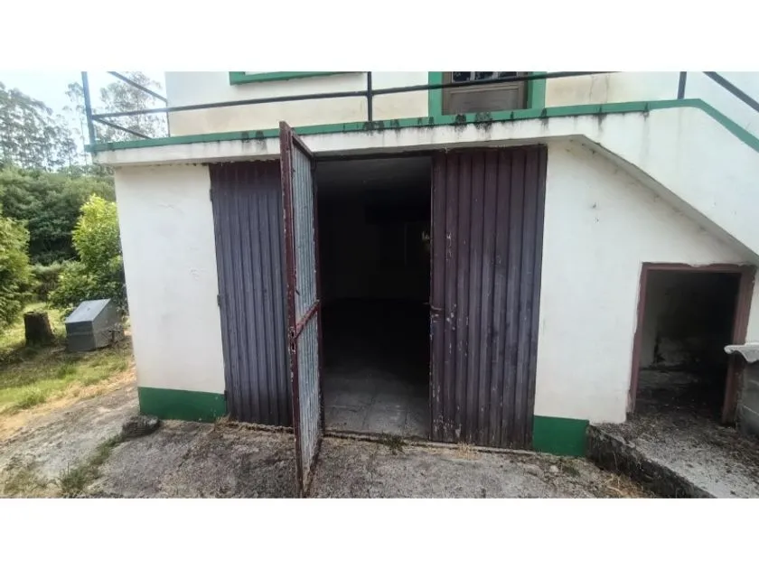 Garaje - Casa rural con jardín en Cedeira, A Coruña