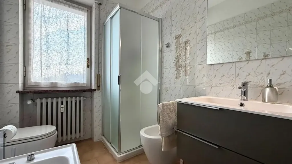 Salles de bain - Apartment with Terraces in Carvico