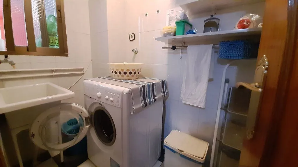 Buanderie - Student-Friendly Flat with Terrace in Lima Street