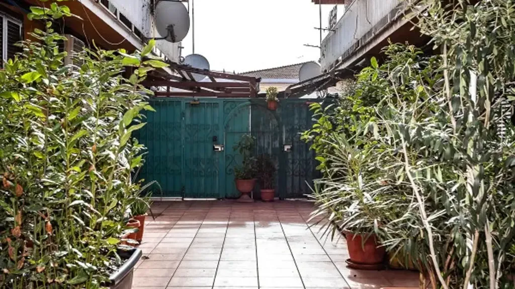 Jardin - Ristrutturato Bilocale in Ostiense, Rome