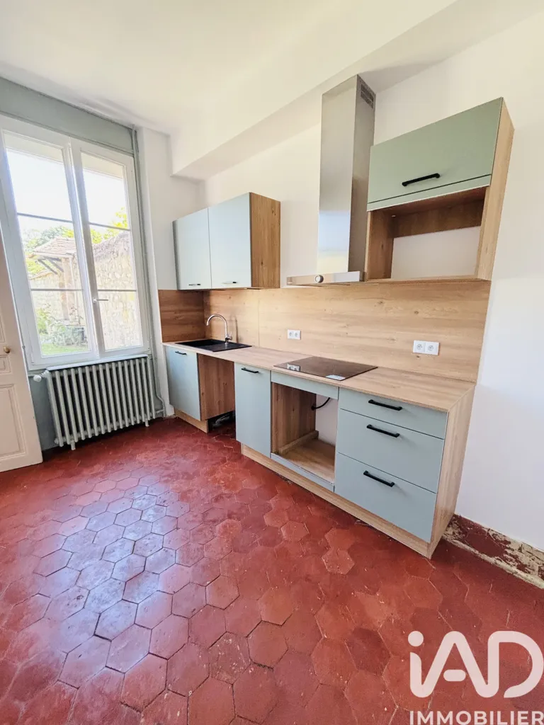 Cuisine - Maison Ancienne Rénovée dans le Quartier des Veneurs à Compiègne