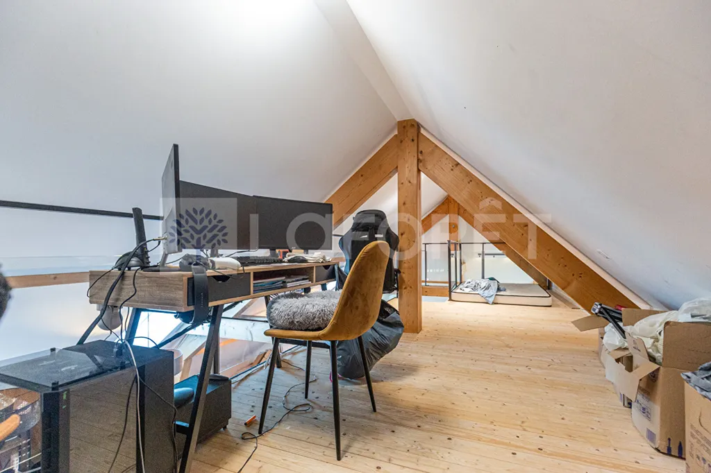 Pièces - Appartement Duplex T5 avec Cave à Seynod