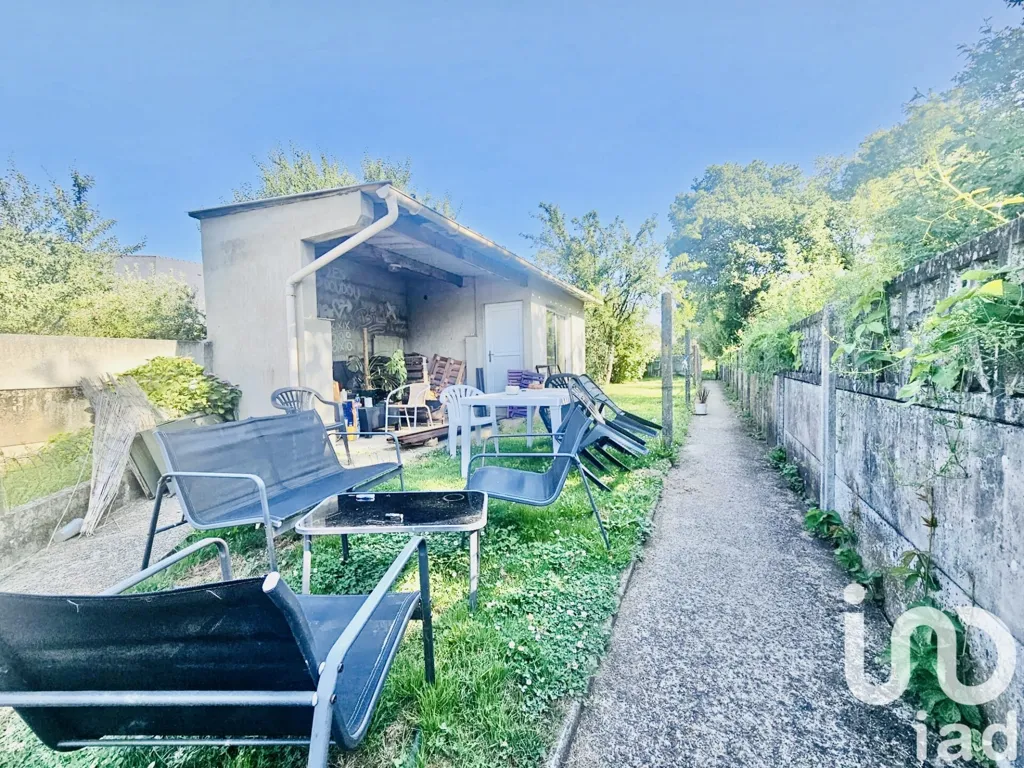 Terrace - Charming House with Courtyard in Missillac