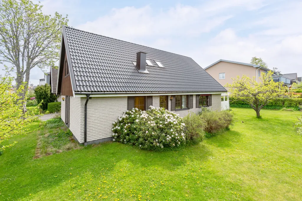 Esterno - Family Villa with Garden in Jönköping