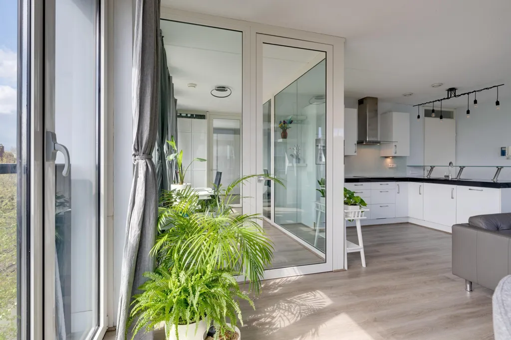 Séjour - Modern Apartment with Loggia in Amsterdam
