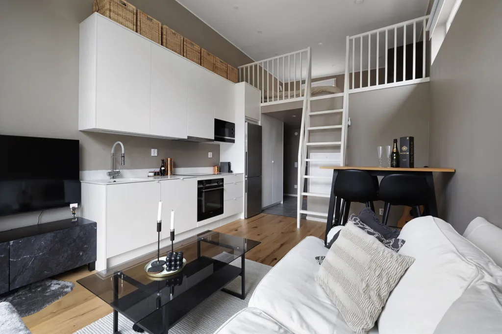 Séjour - Attic Flat with Balcony in Törnskogen