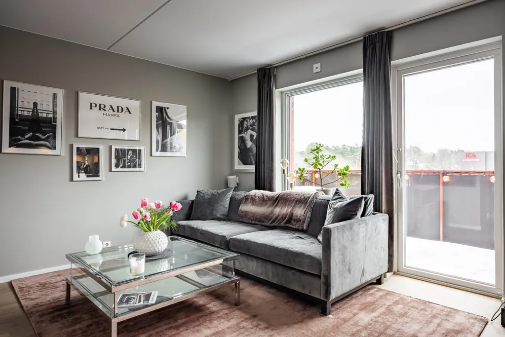 Séjour - Apartment with South Balcony in Hovås