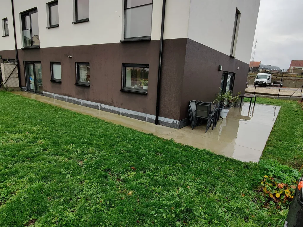 Giardino - Ground Floor Apartment with Garden in Pamel