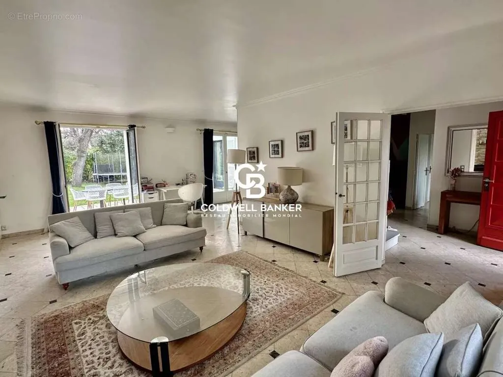 living_room