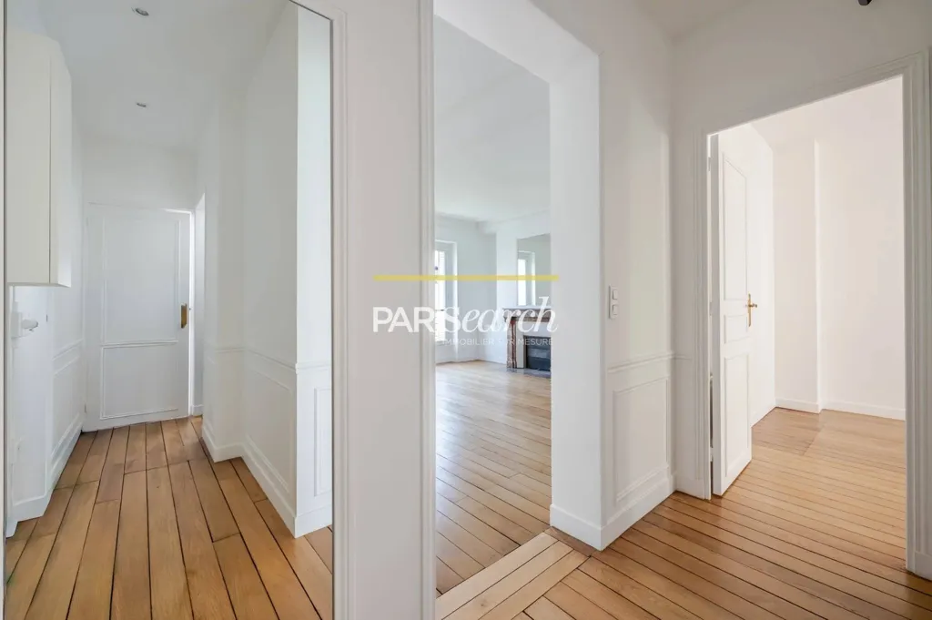 Ingresso - Haussmannian Flat with View in Paris 12