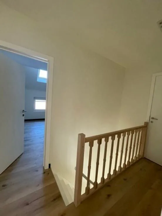 Maison Rénovée avec Terrasse à Orientation Ouest