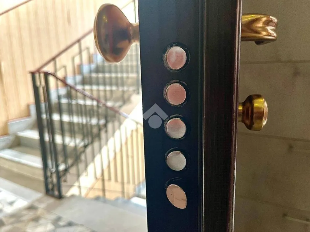 Entrée - Restored 4-Bedroom Flat with Balcony in Torino