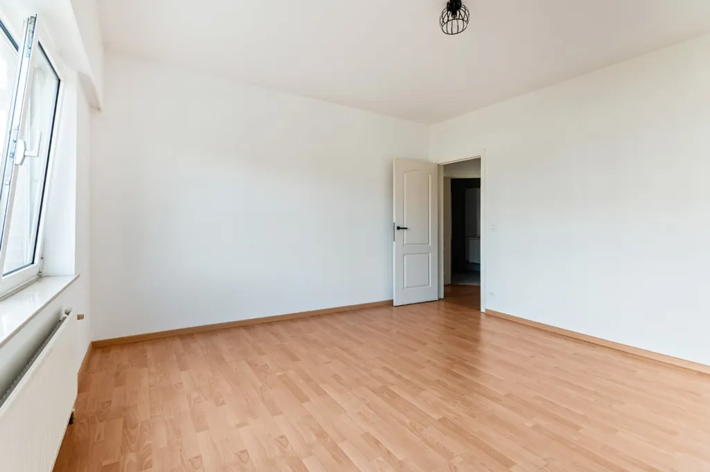 other_room