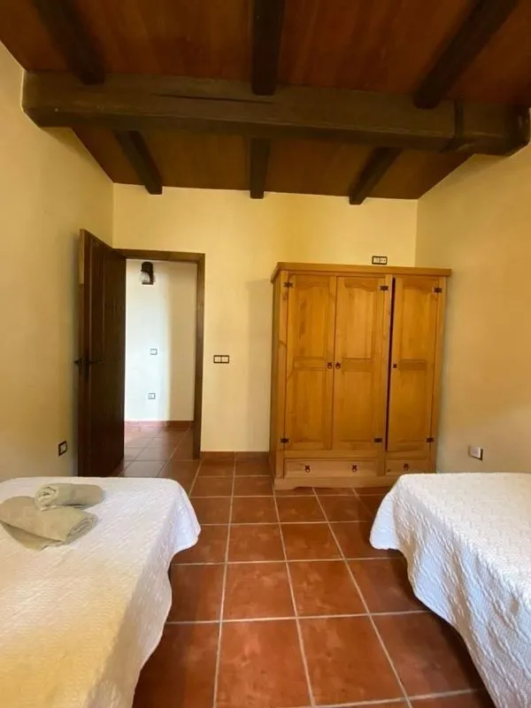 Magamistoad - 17-Room Chalet with Pool in Formentera