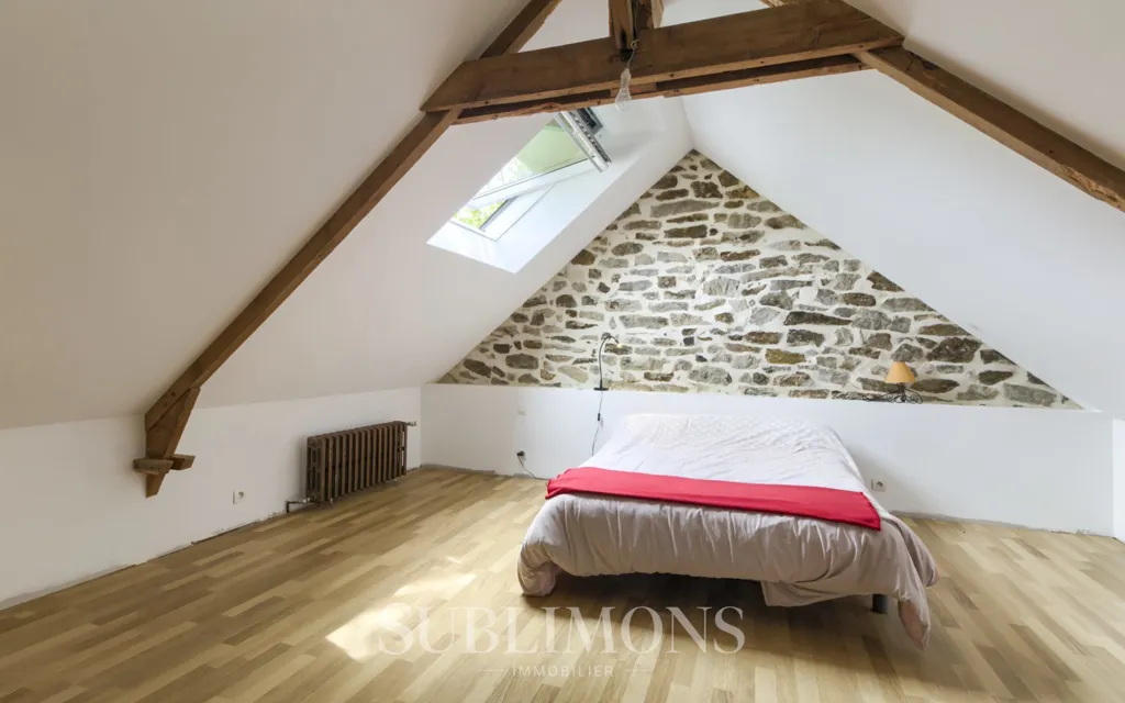 Rooms - Charming Stone House with Terrace in Vannes