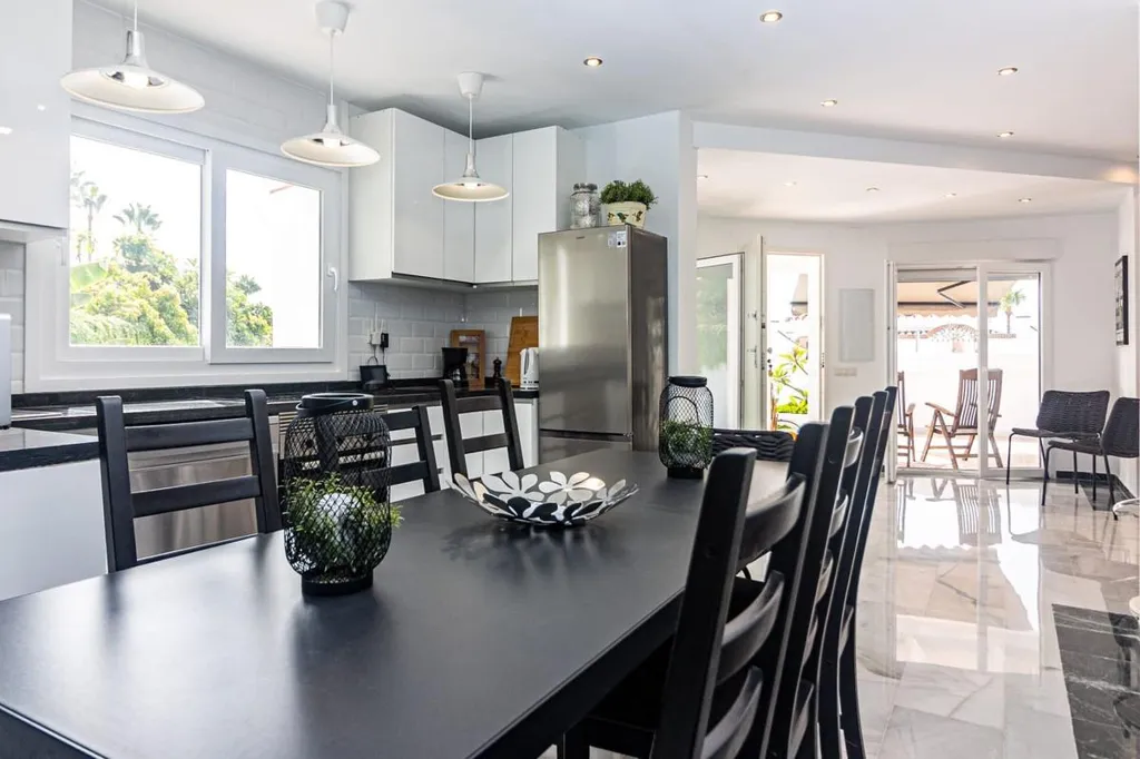 Sala da pranzo - Renovated Villa with Pool in Benalmádena Costa
