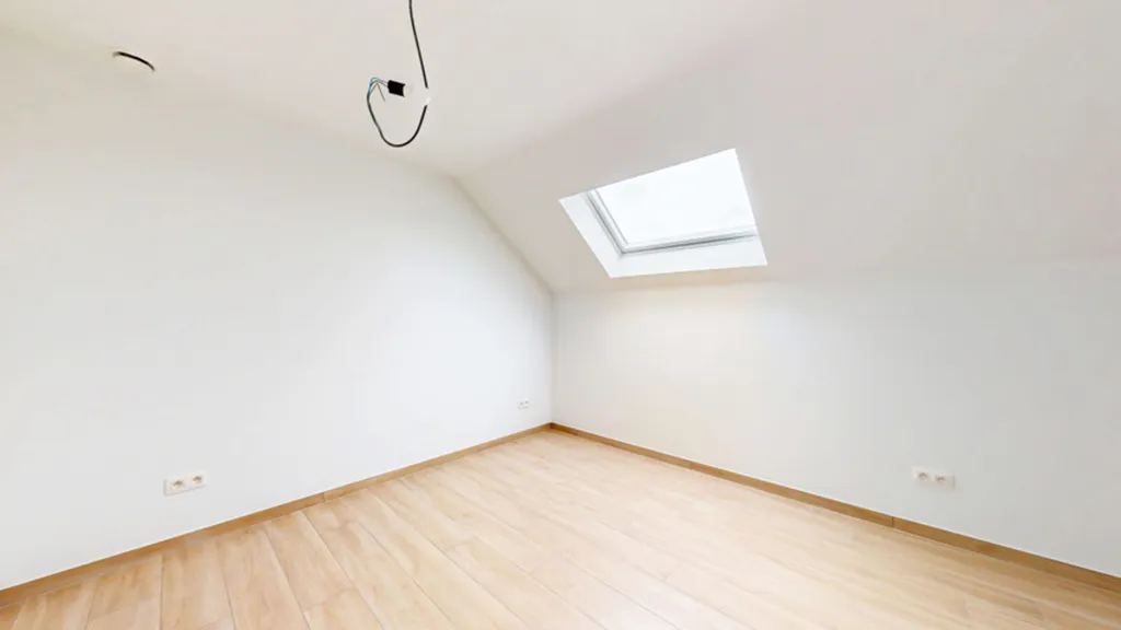 Pièces - Duplex avec Terrasse à Godarville
