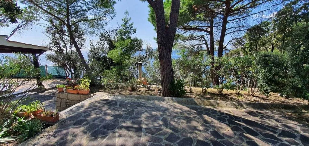 Terrass - Luxury Villa with Sea View in Elba