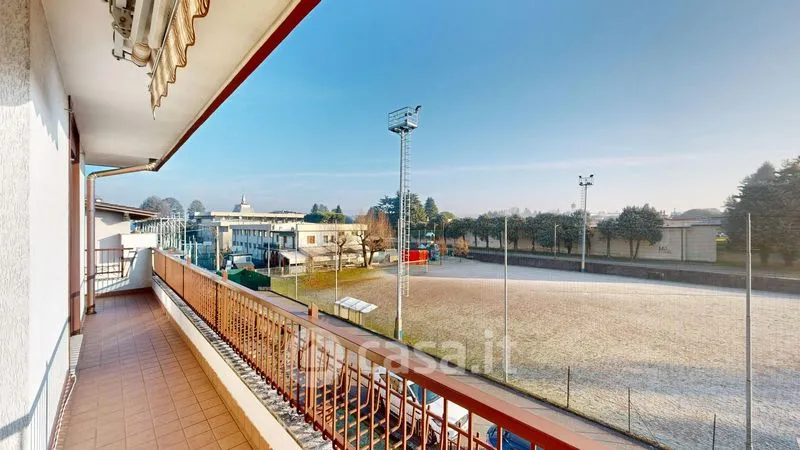 Rõdu - Bright Triplex with Balcony in Castiglione Olona