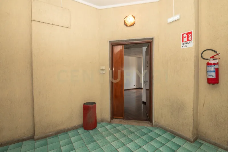 Esik - Panoramic Apartment with Balcony in Ragusa
