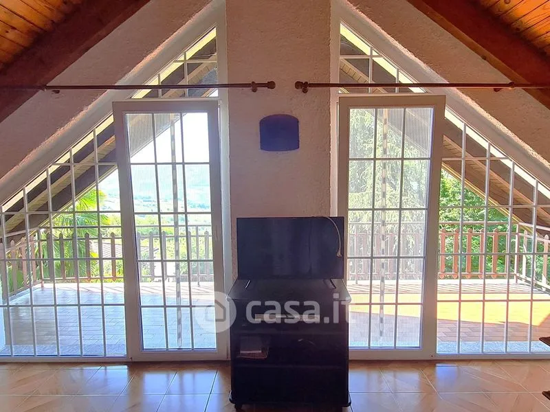 Pièces - Chalet-Style Villa with Panoramic Views in Alta Val Tidone