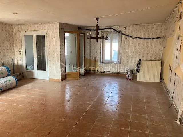 Séjour - Maison à Rénover dans Village Calme à Leuze