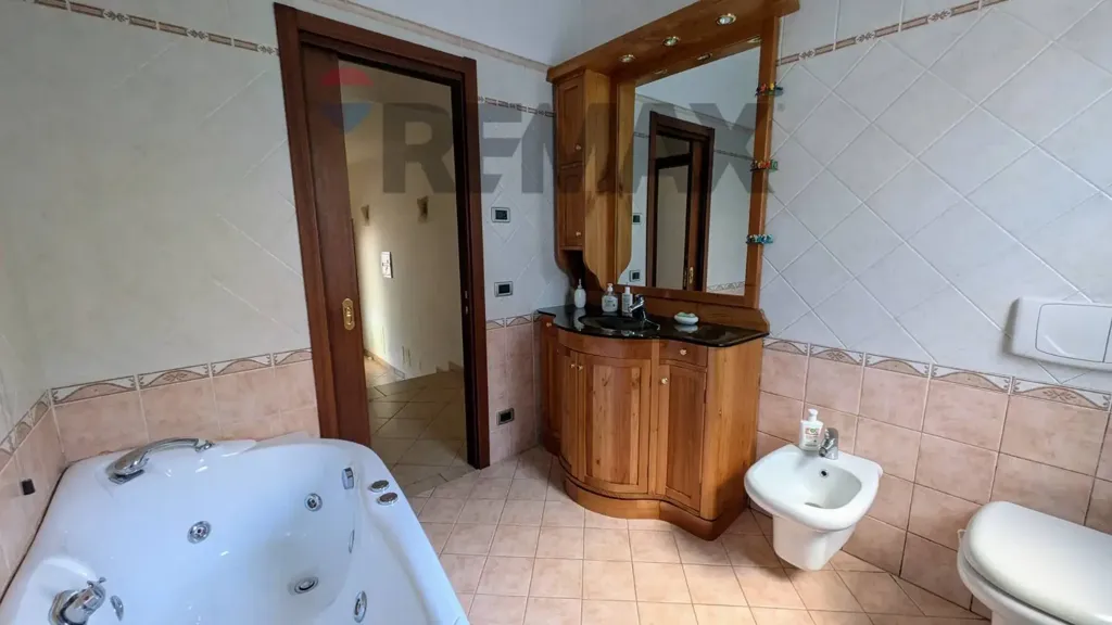 Appartement 4 pièces à IT