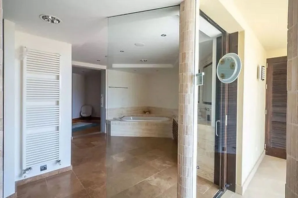 Salles de bain - Luxury Villa with Pool in Sotogrande