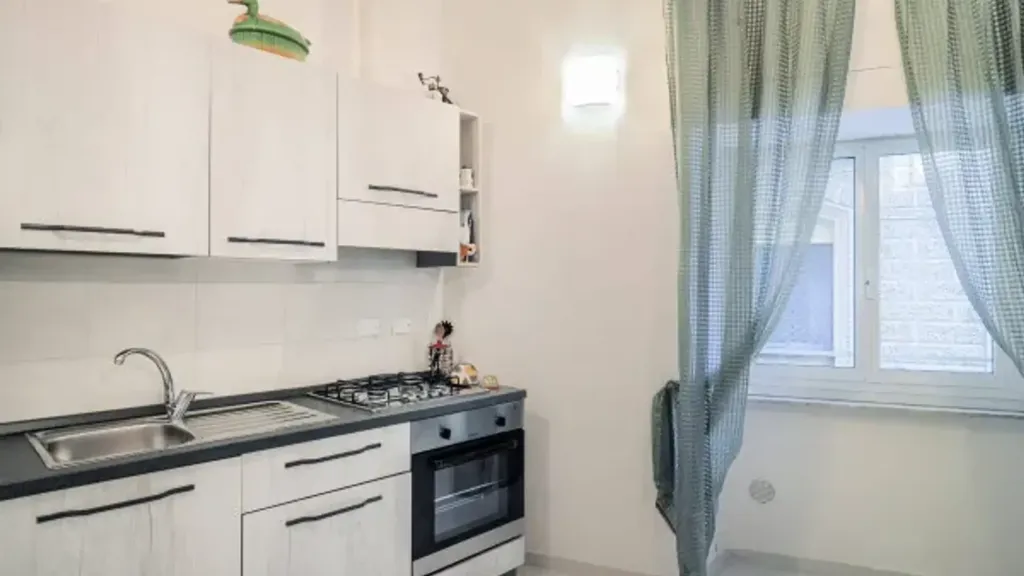 6-room apartment in IT