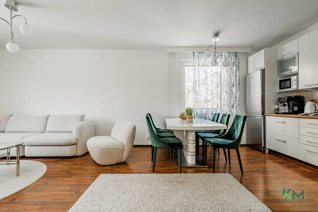 Séjour - Compact Apartment with Balcony in Havukoski, Vantaa