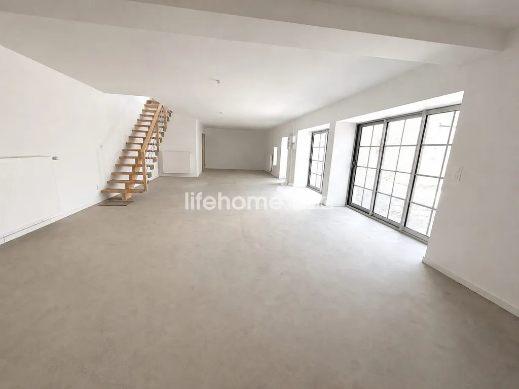 Elutuba - Converted Millhouse with Courtyard in Châteauroux