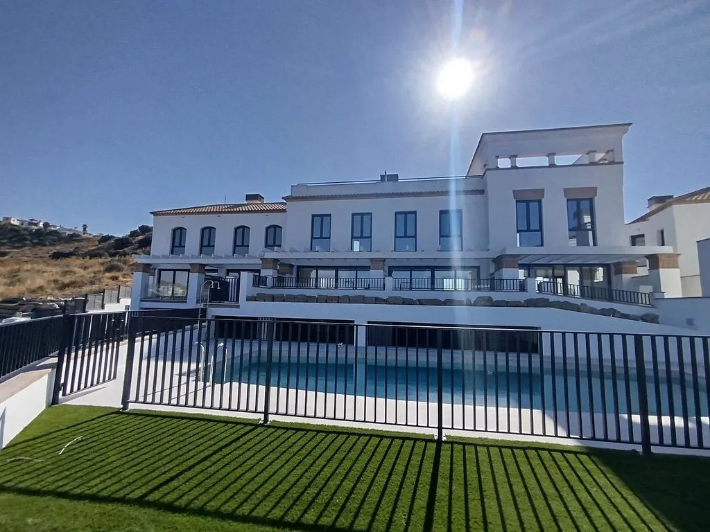 Piscina - Terraced House with Infinity Views in Torrox