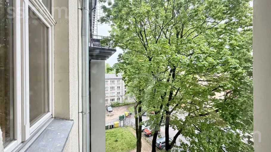 Balcone - 2-Bedroom Flat with Garden in Riga Centre