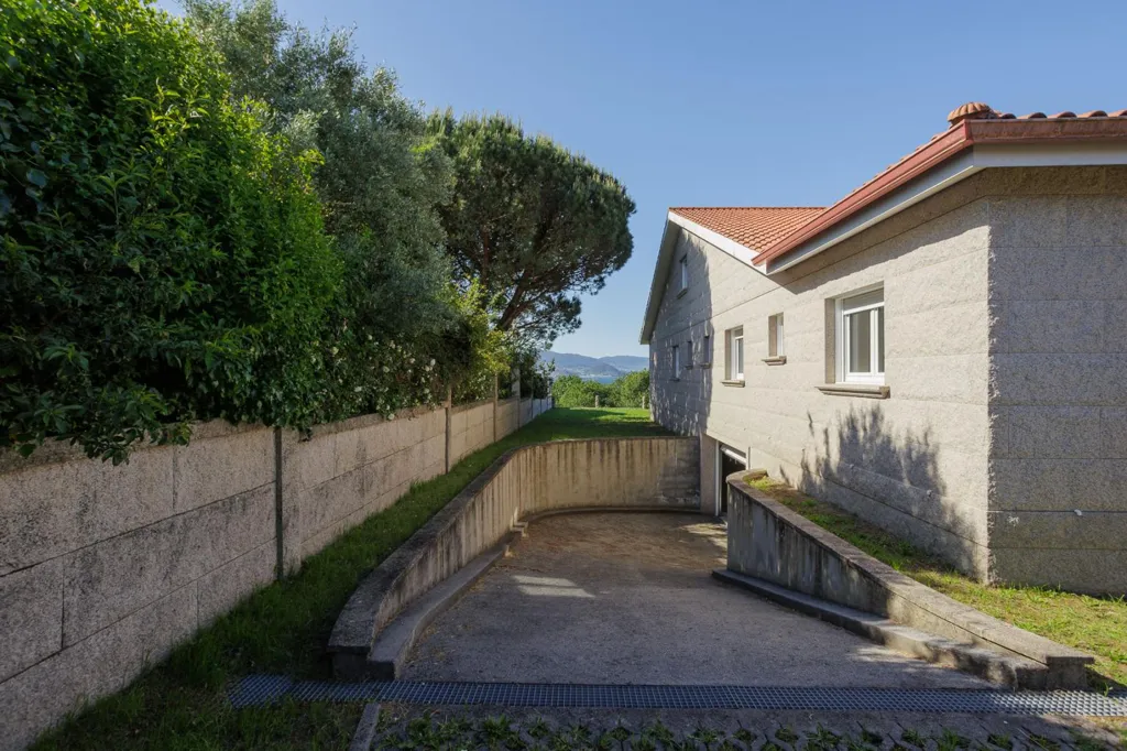 Välivaade - New Villa with Sea Views in Poio