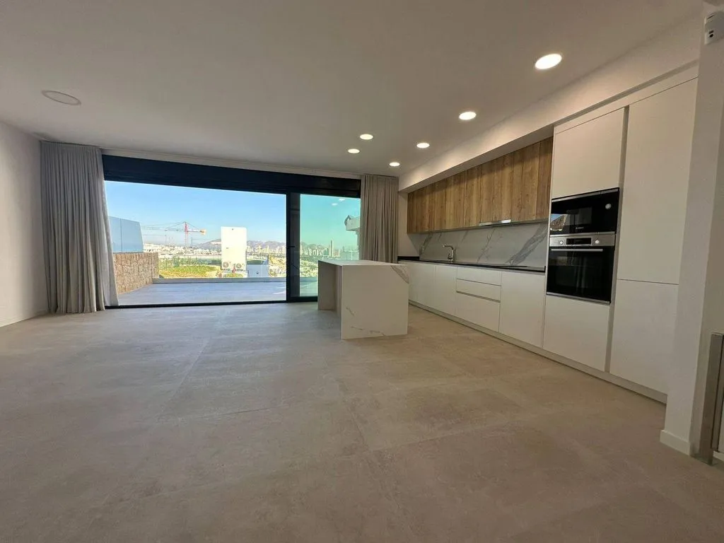 Luxury Duplex with Sea Views in Finestrat