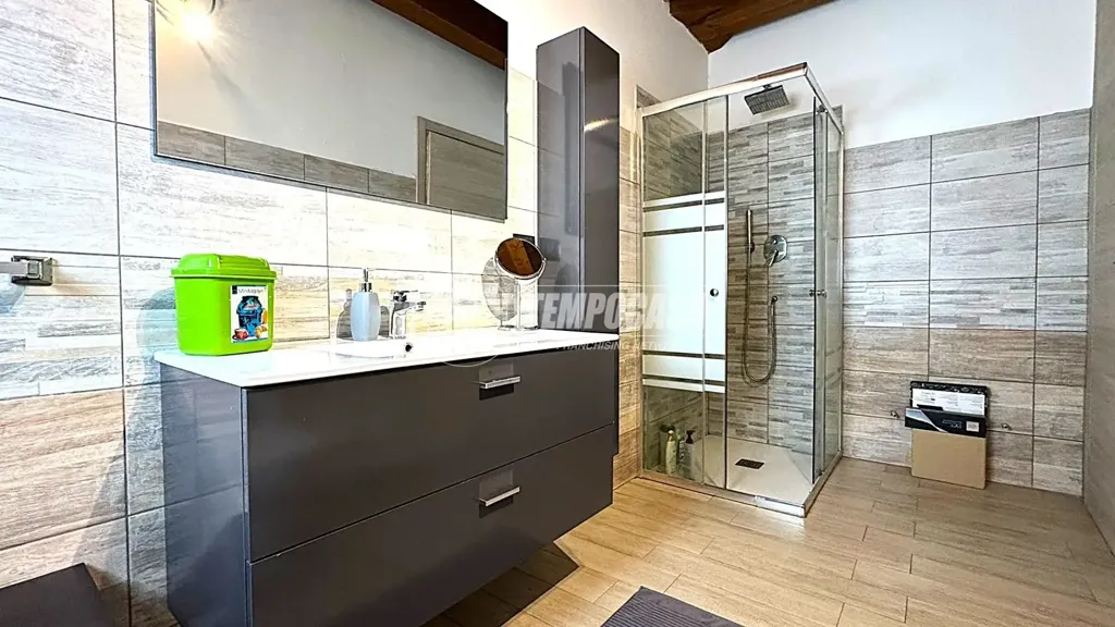 Vannitoad - Modern Villa with Garden in Druento