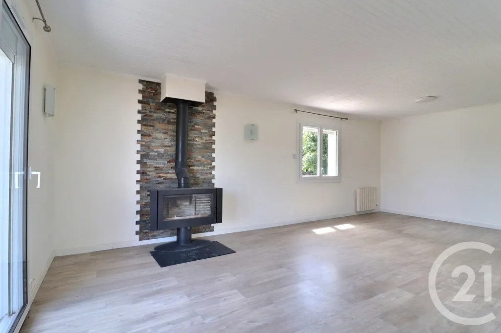 Elutuba - Spacious Ground Floor House with Garden in Ambronay