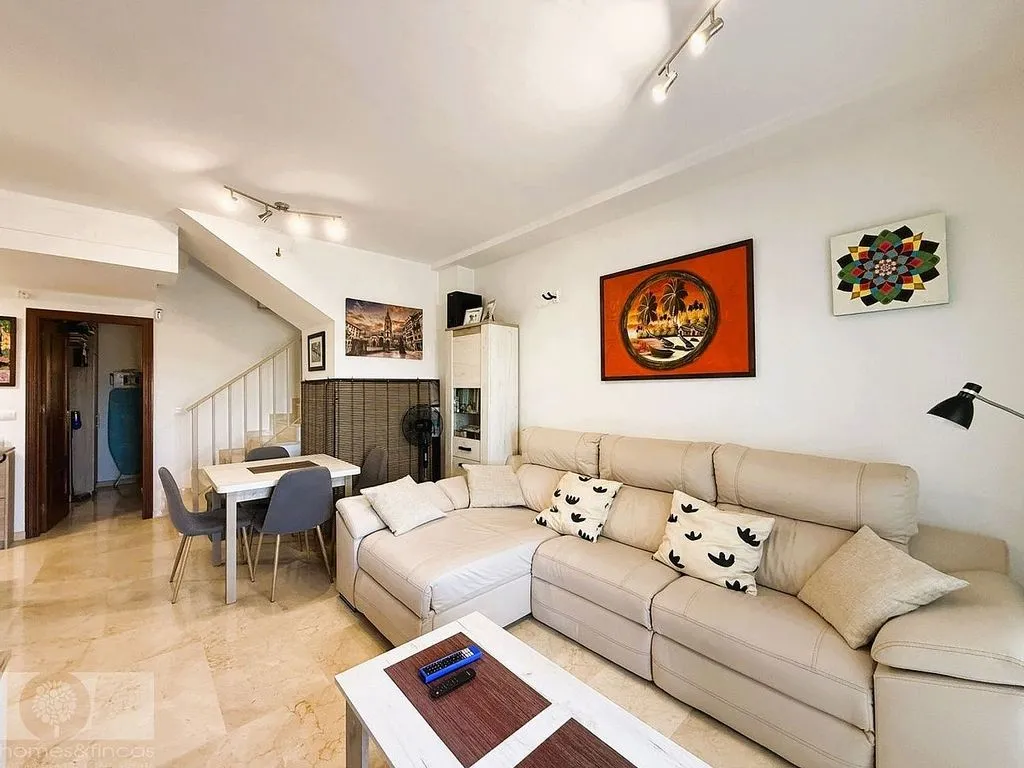 Elutuba - Terraced House with Pool in La Antilla