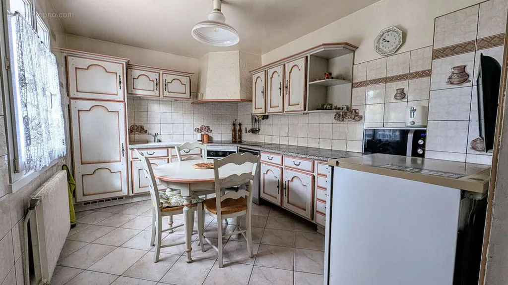 Cuisine - Maison Individuelle avec Terrasse à Saint-Denis