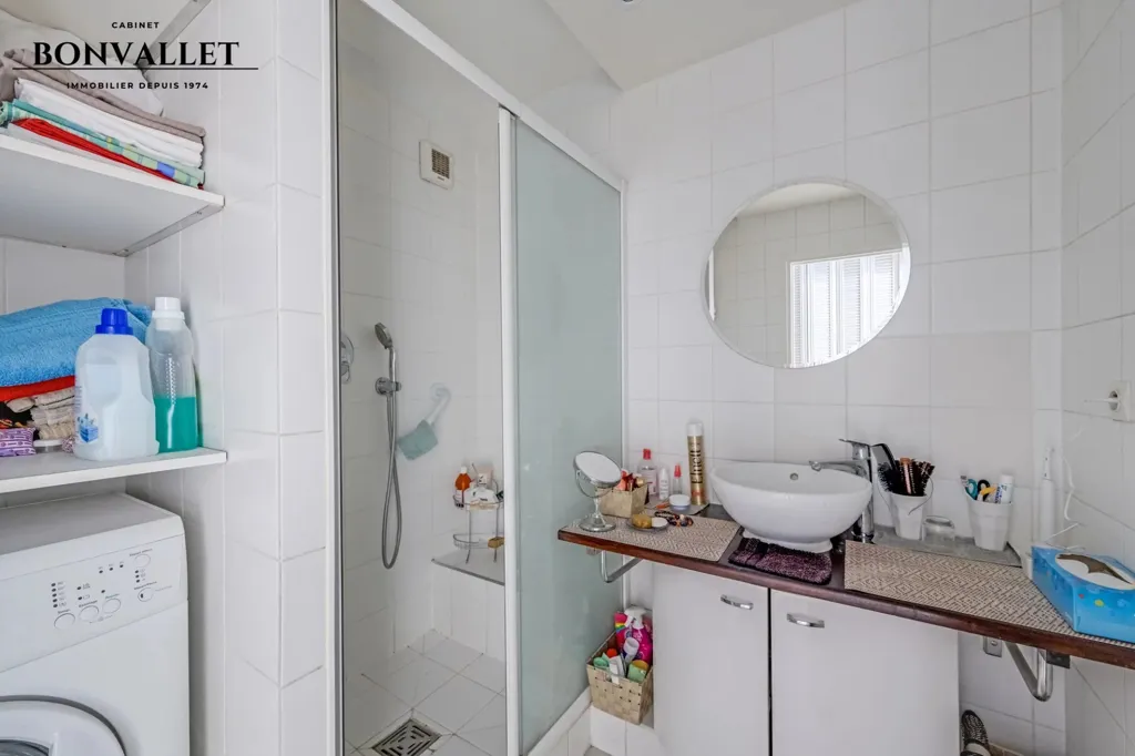 Bagni - 2-Bedroom Apartment with Garden in Lourmel