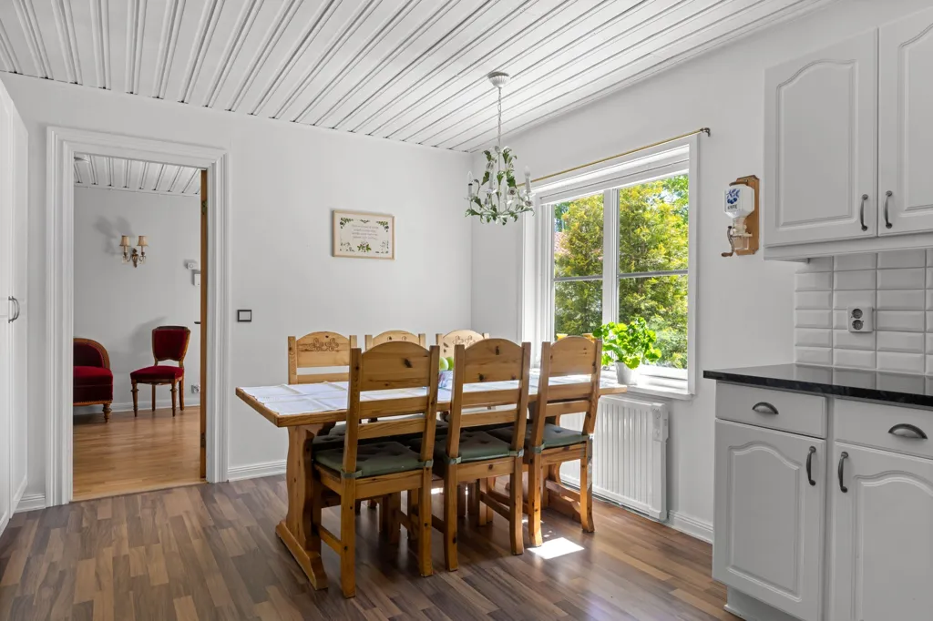 Söögituba - Charming Villa with Sea View on Fornudden