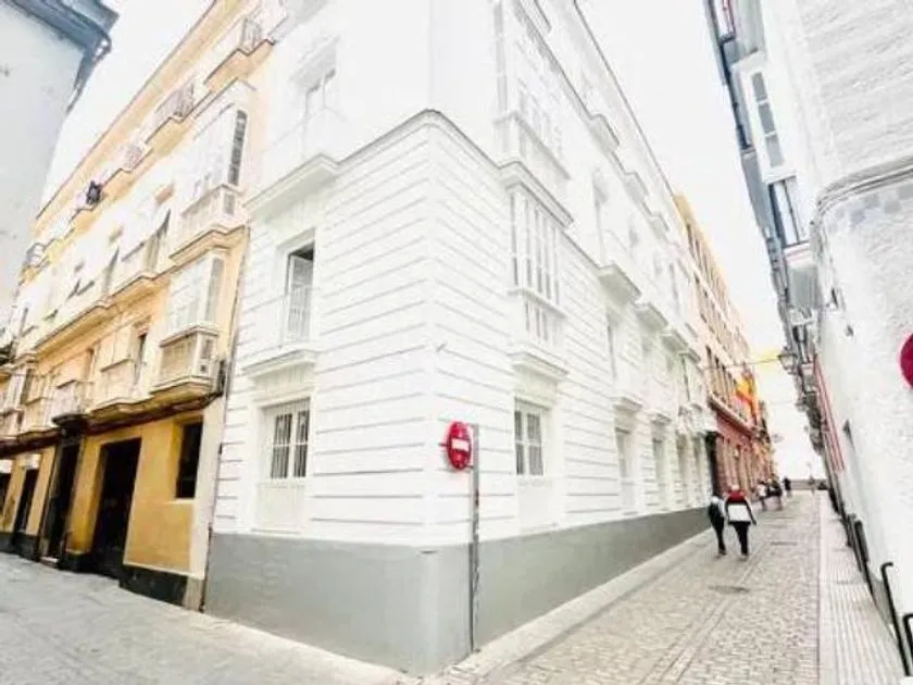 Välivaade - New Flat in Historic Centre, Cádiz