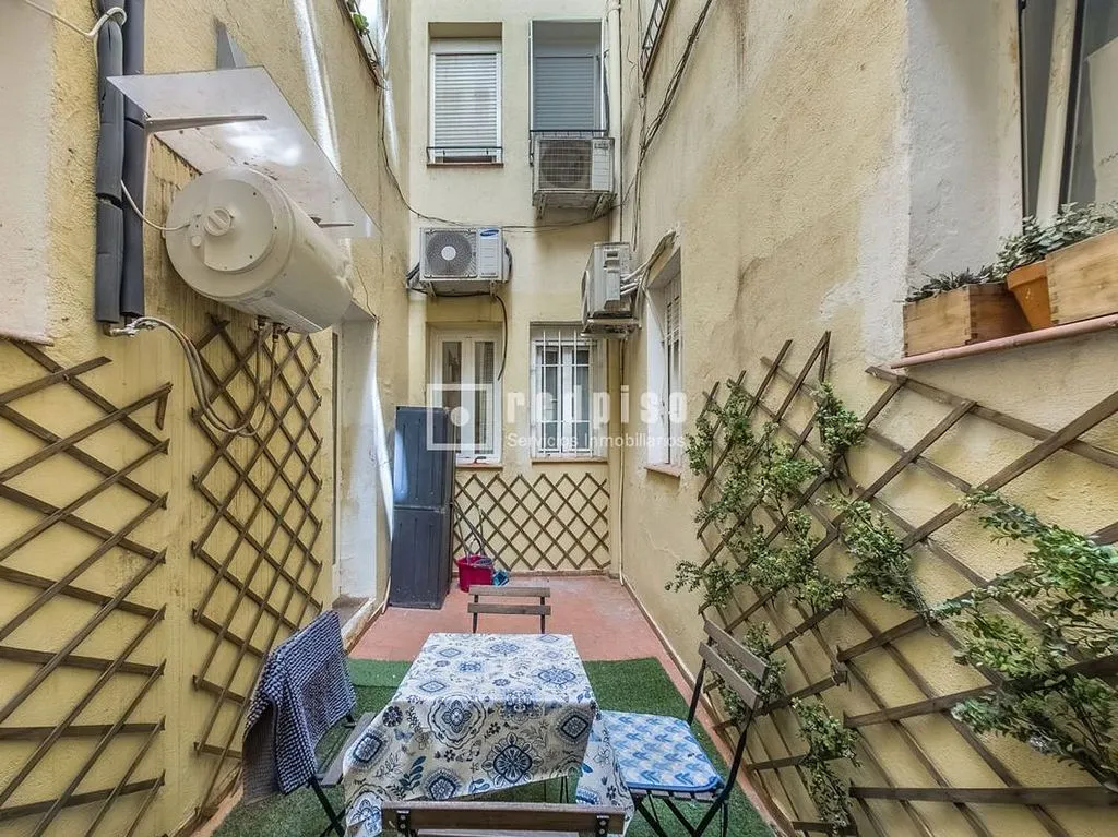 Aed - Apartment with Patio in Salitre, Madrid