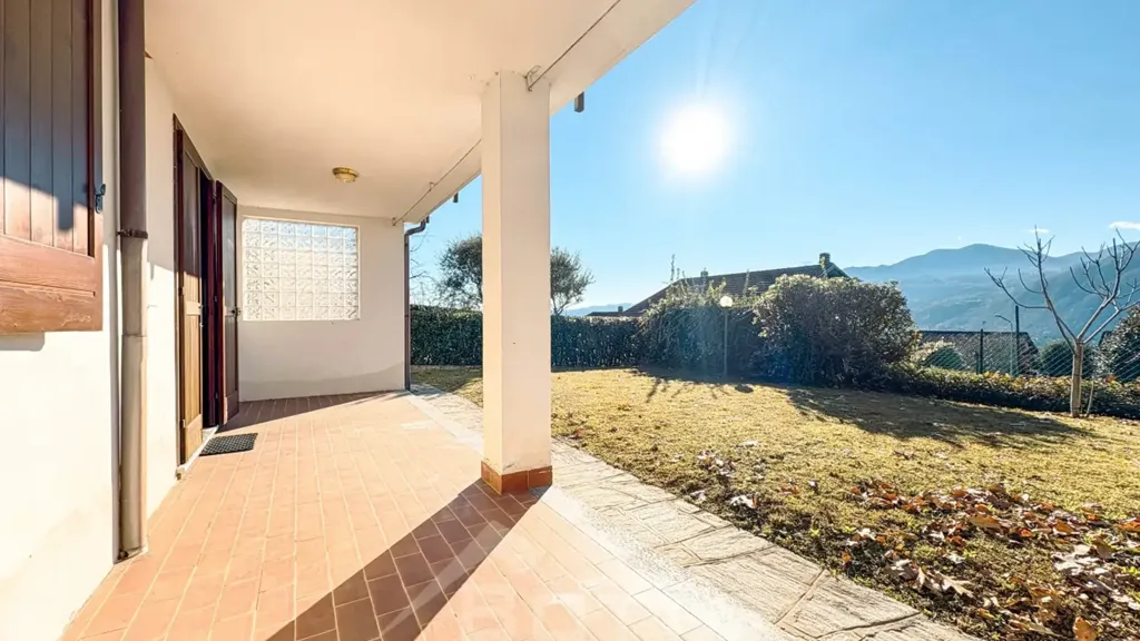 Terrass - Independent House with Lake View in Pettenasco