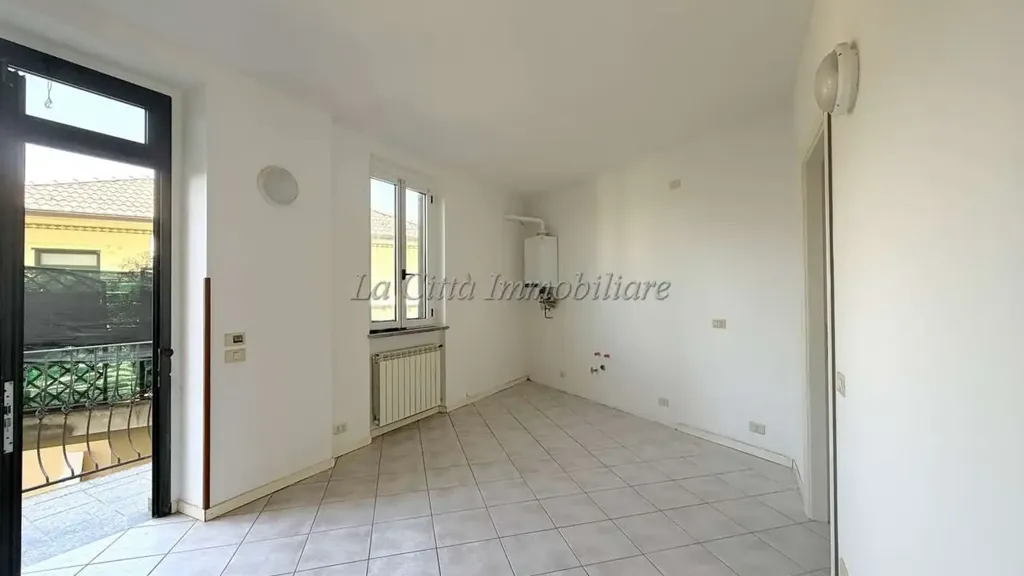 Toad - Bilocale with Private Terrace in Galliate