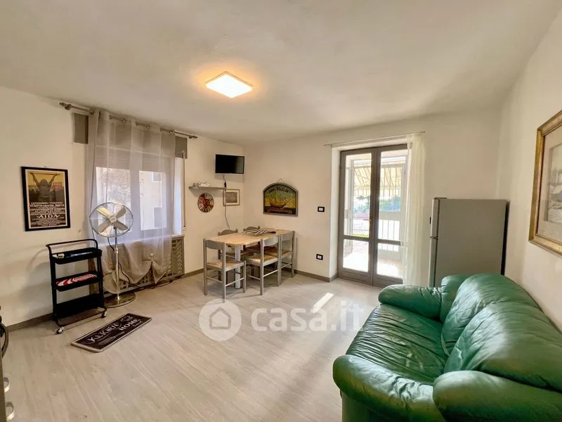 Elutuba - Ground Floor Apartment with Private Courtyard in Grezzana