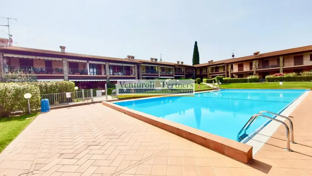 Bassein - Trilocale with Lake View in Manerba del Garda