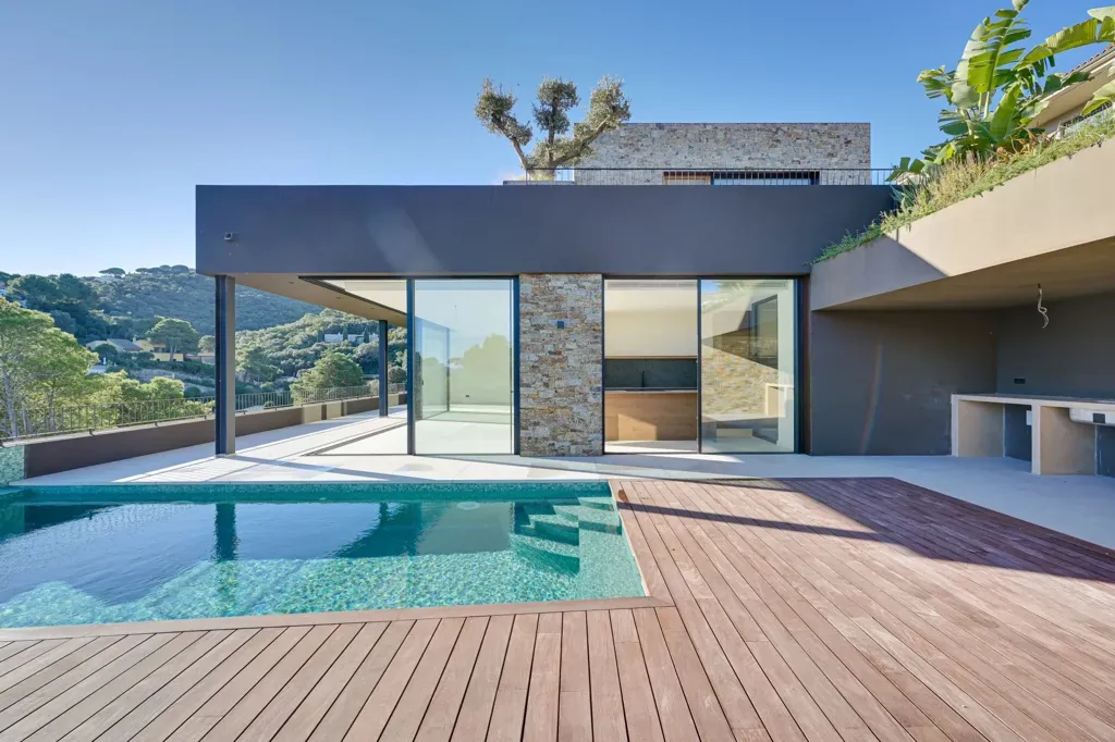 Piscina - New Villa with Pool in Sa Punta, Begur