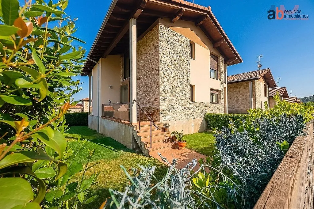 Extérieur - Chalet with Terrace in Aizoáin