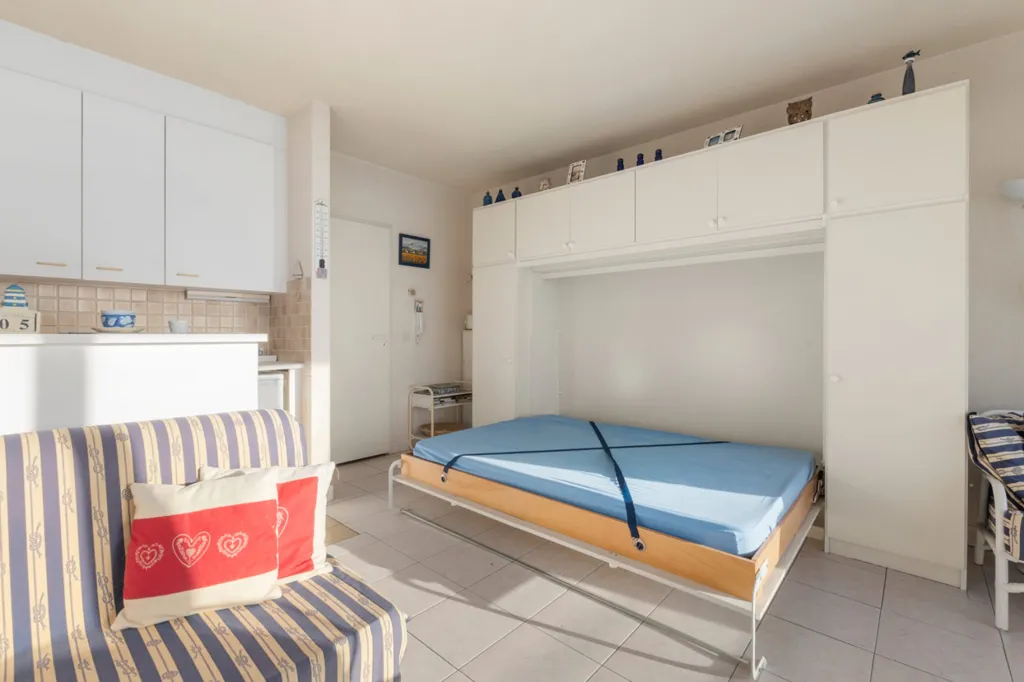 Magamistoad - Studio with Terrace in De Panne